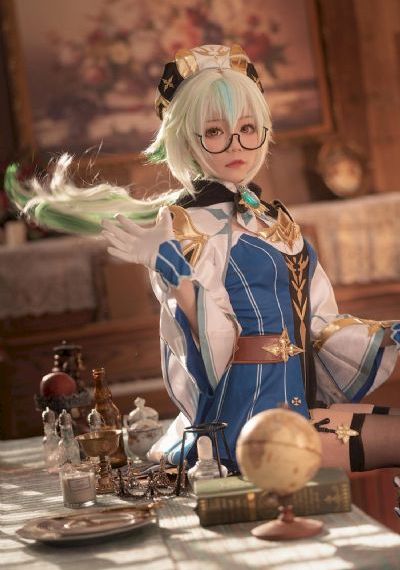 欧美精品12页_1080P在线观看完整版