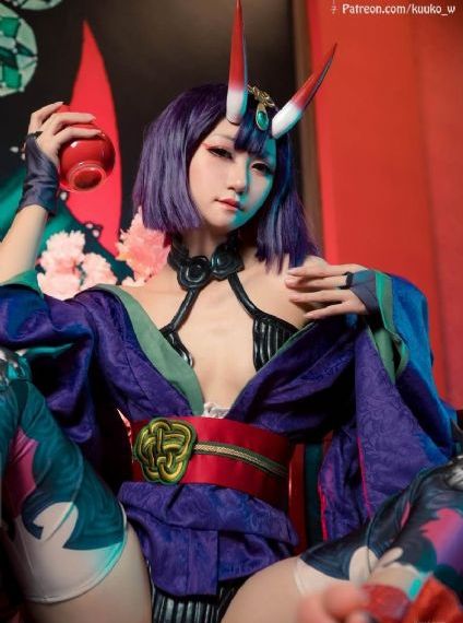 欧美男星爱西装_视频网址大全