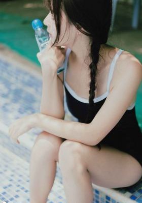 成人韩国视频中文字幕翻译_快播高清无删减WWW