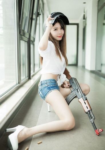 国产美女胸大一区二区三区_720完整版观看