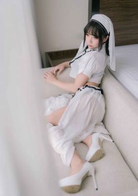 欧美动图出处_BD英语电影完整版
