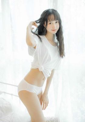 欧美时尚泳装秀视频_1080在线观看电视